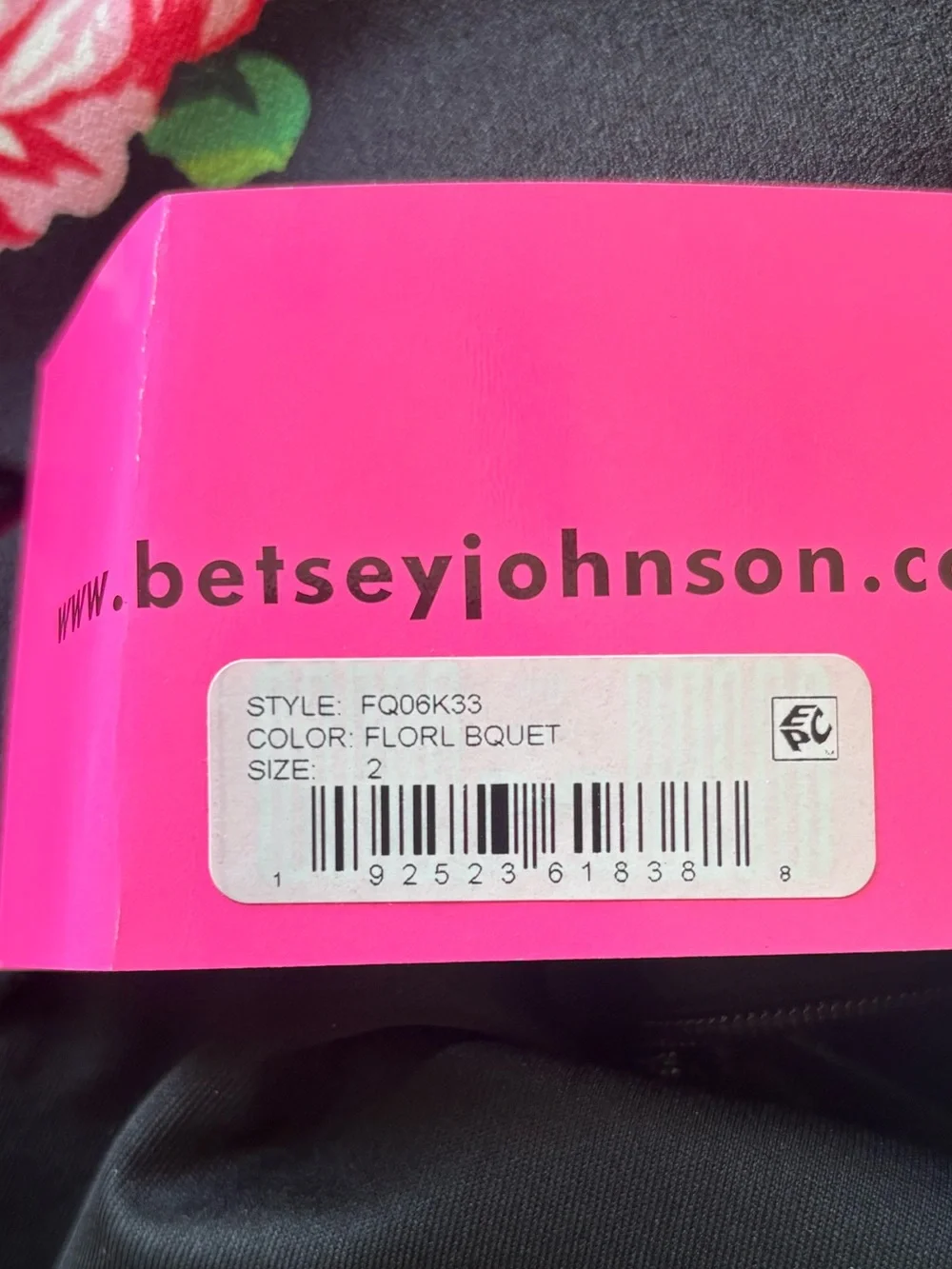 Betsey Johnson Floral Bouquet Cutout Back Rose Print  Size 2 NWT